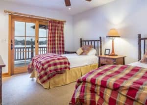 Duck Blind Upper Bedroom 2